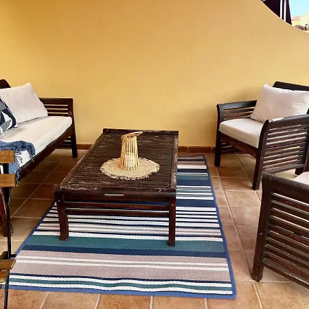 Magnolia Apartment *