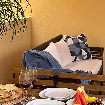 Magnolia Apartment *
